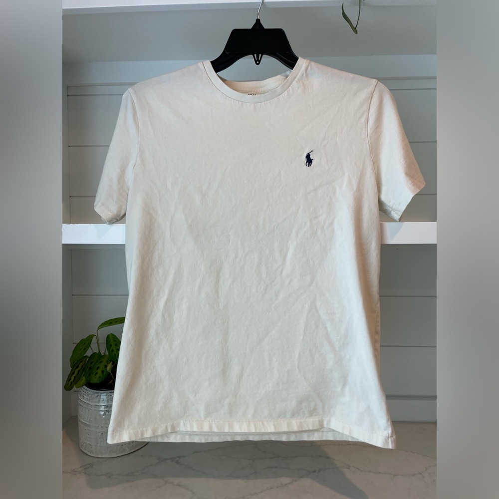 Men’s Polo classic fit tee